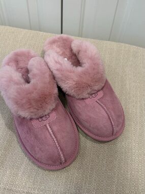 UGG Coquette Slippers Pink Dawn Size US 8 EU 39
